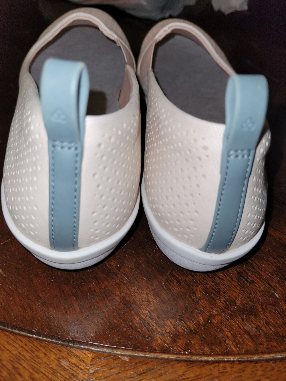 Clarks Cloudsteppers Women's Blush Slip-On Flats. Size 9 Med. - Picture 3 of 9